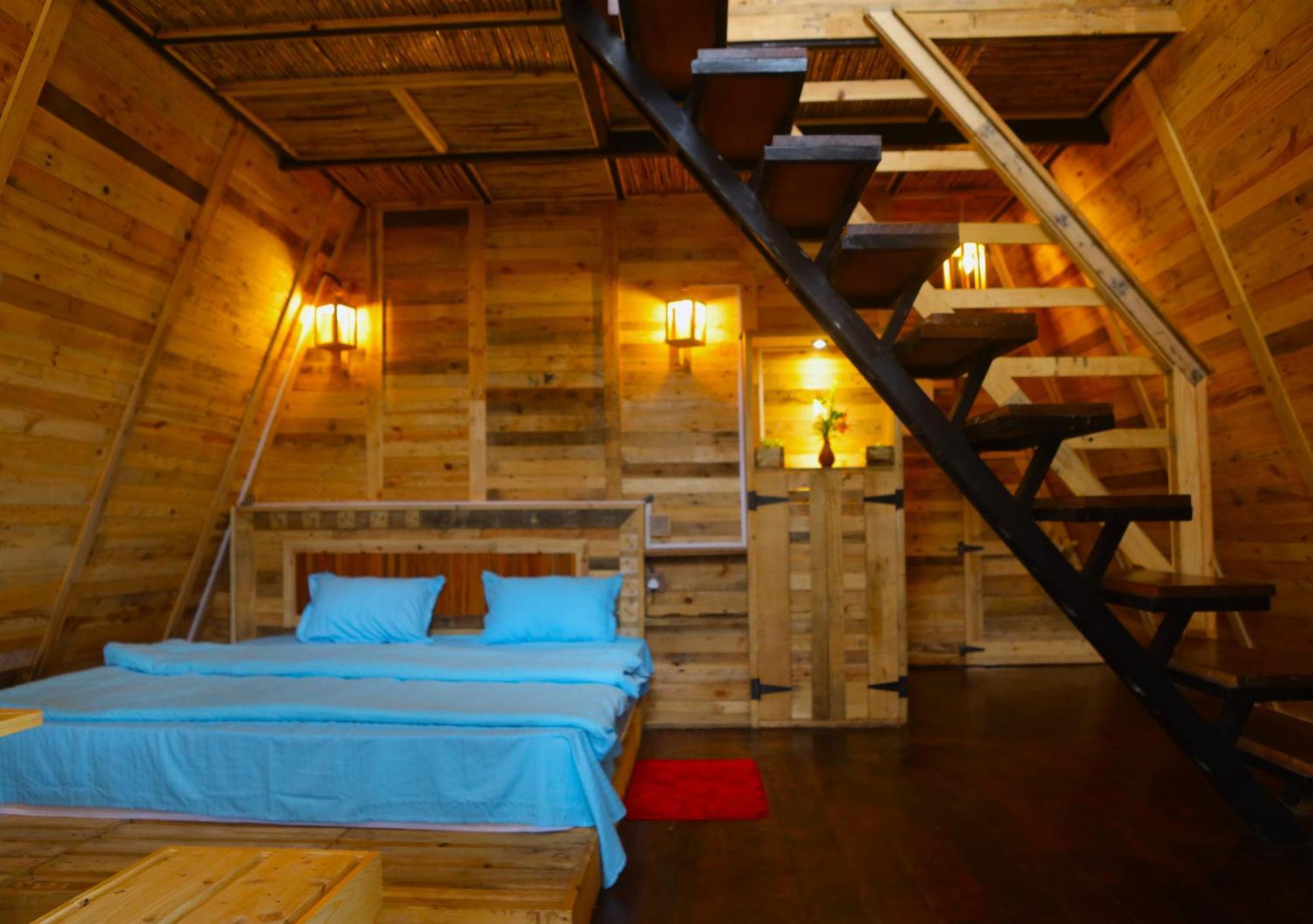Hunters Wood Cabins نوفارا إيلِيا المظهر الخارجي الصورة
