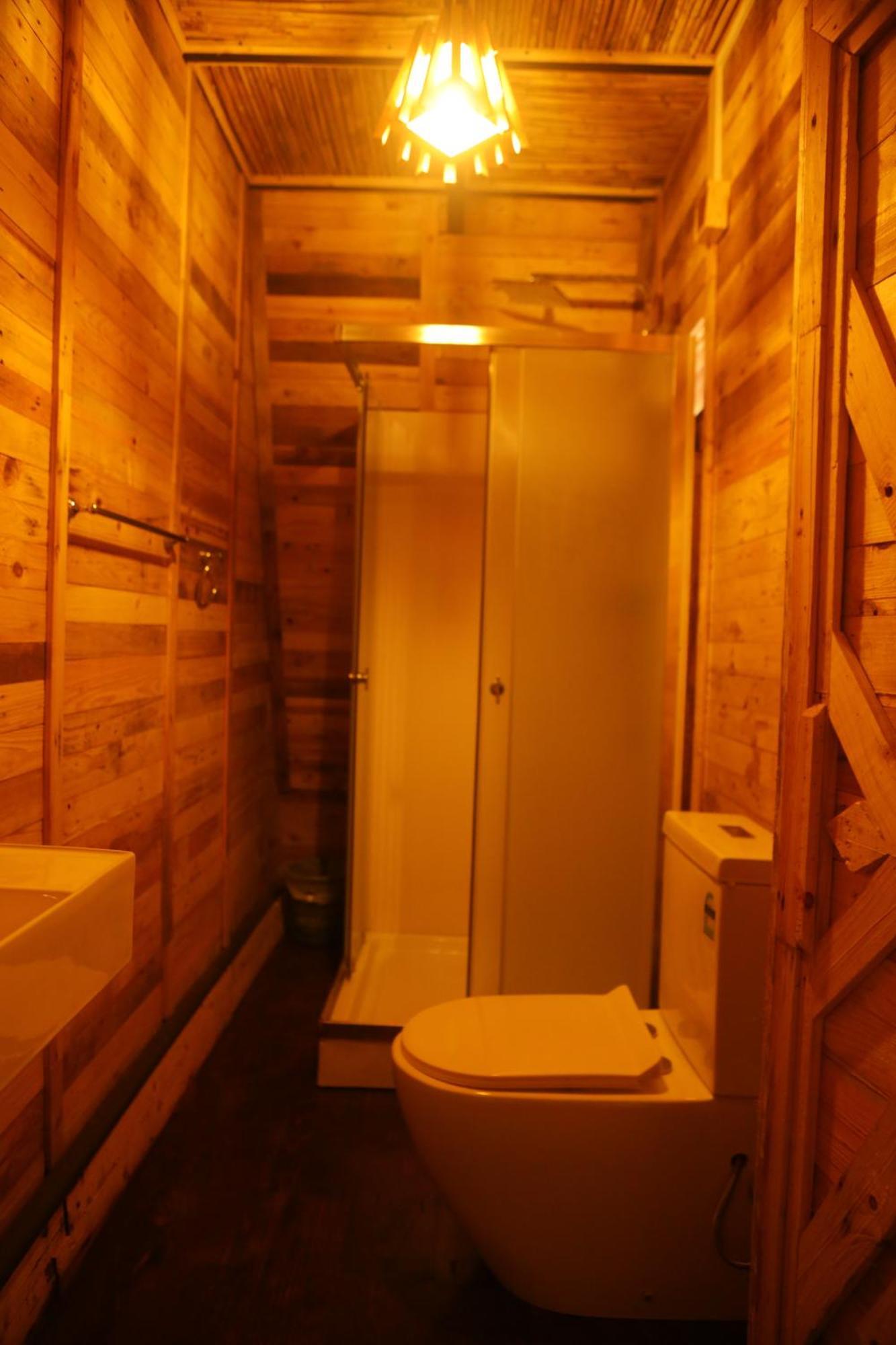 Hunters Wood Cabins نوفارا إيلِيا المظهر الخارجي الصورة