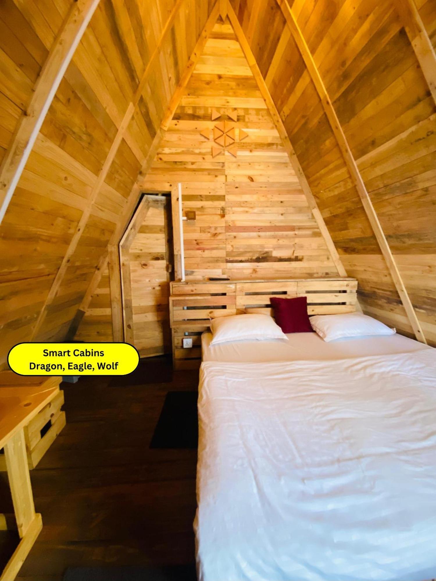 Hunters Wood Cabins نوفارا إيلِيا المظهر الخارجي الصورة