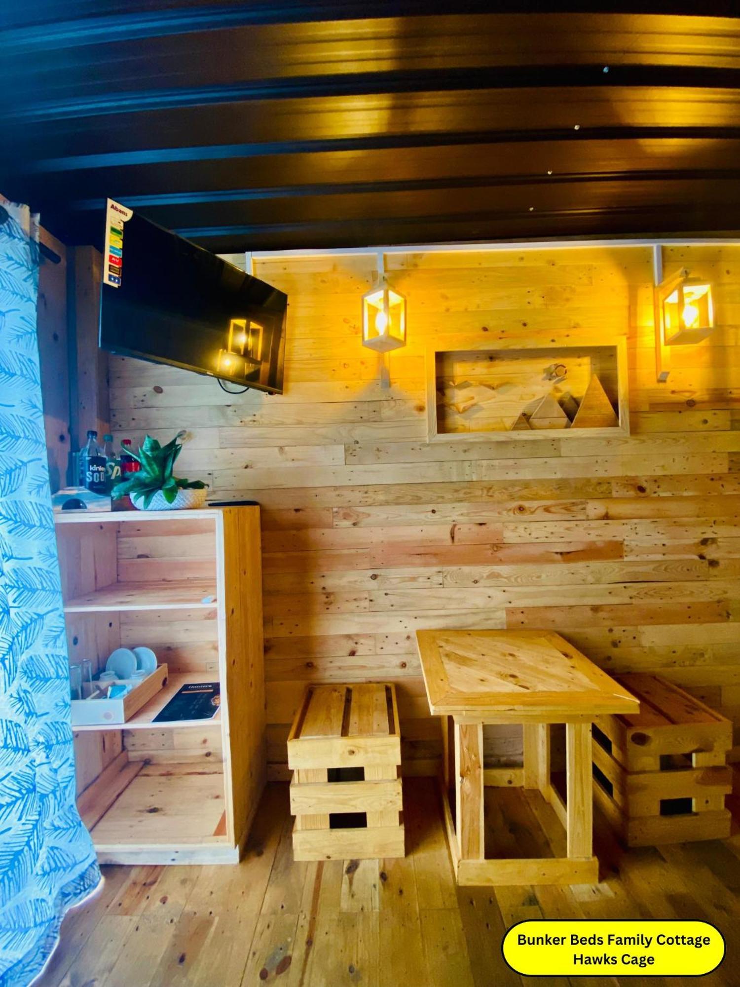 Hunters Wood Cabins نوفارا إيلِيا المظهر الخارجي الصورة